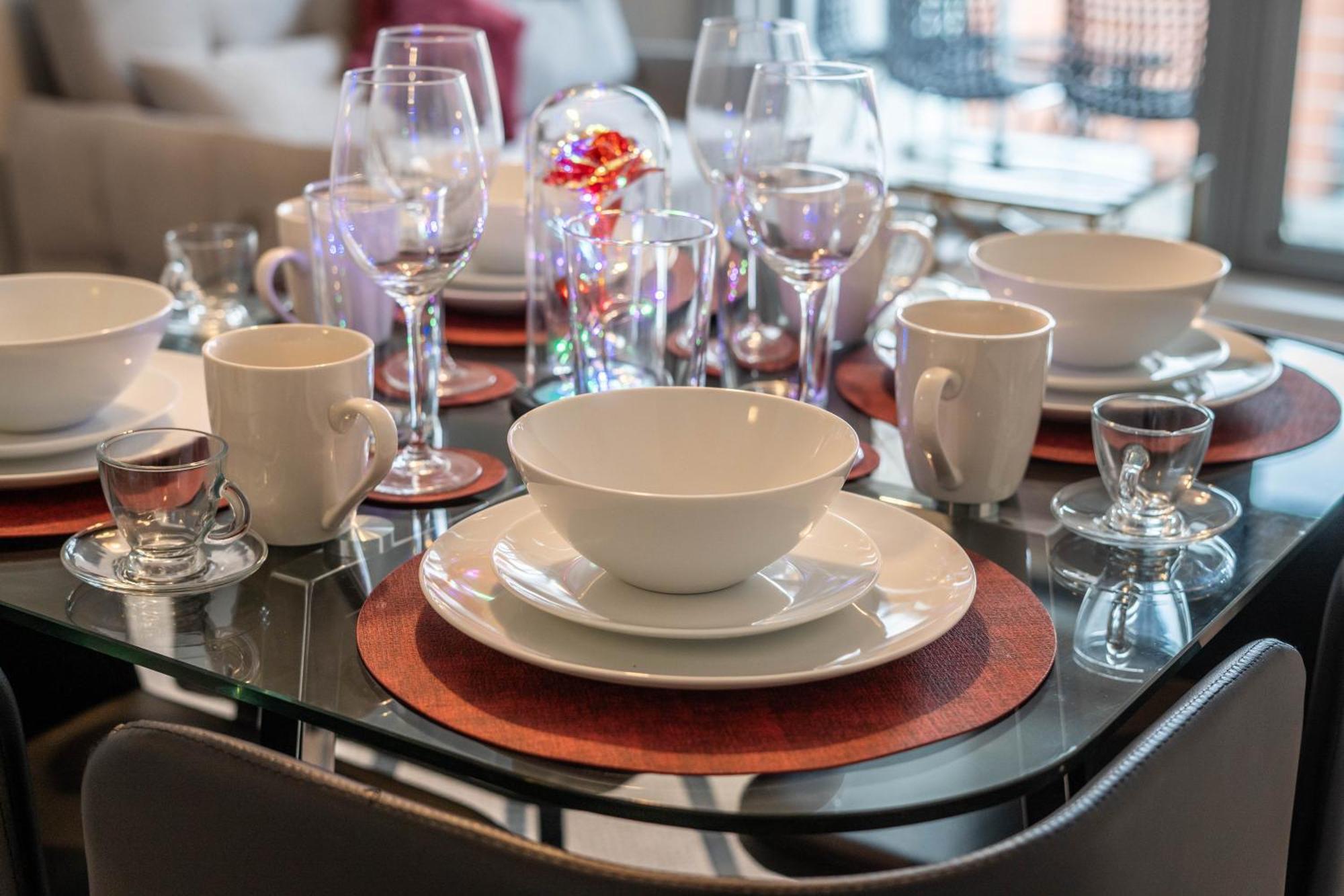 Central Suite Near Mailbox, King Bed, Ping Pong, Netflix, Sleeps 4 Birmingham Bagian luar foto