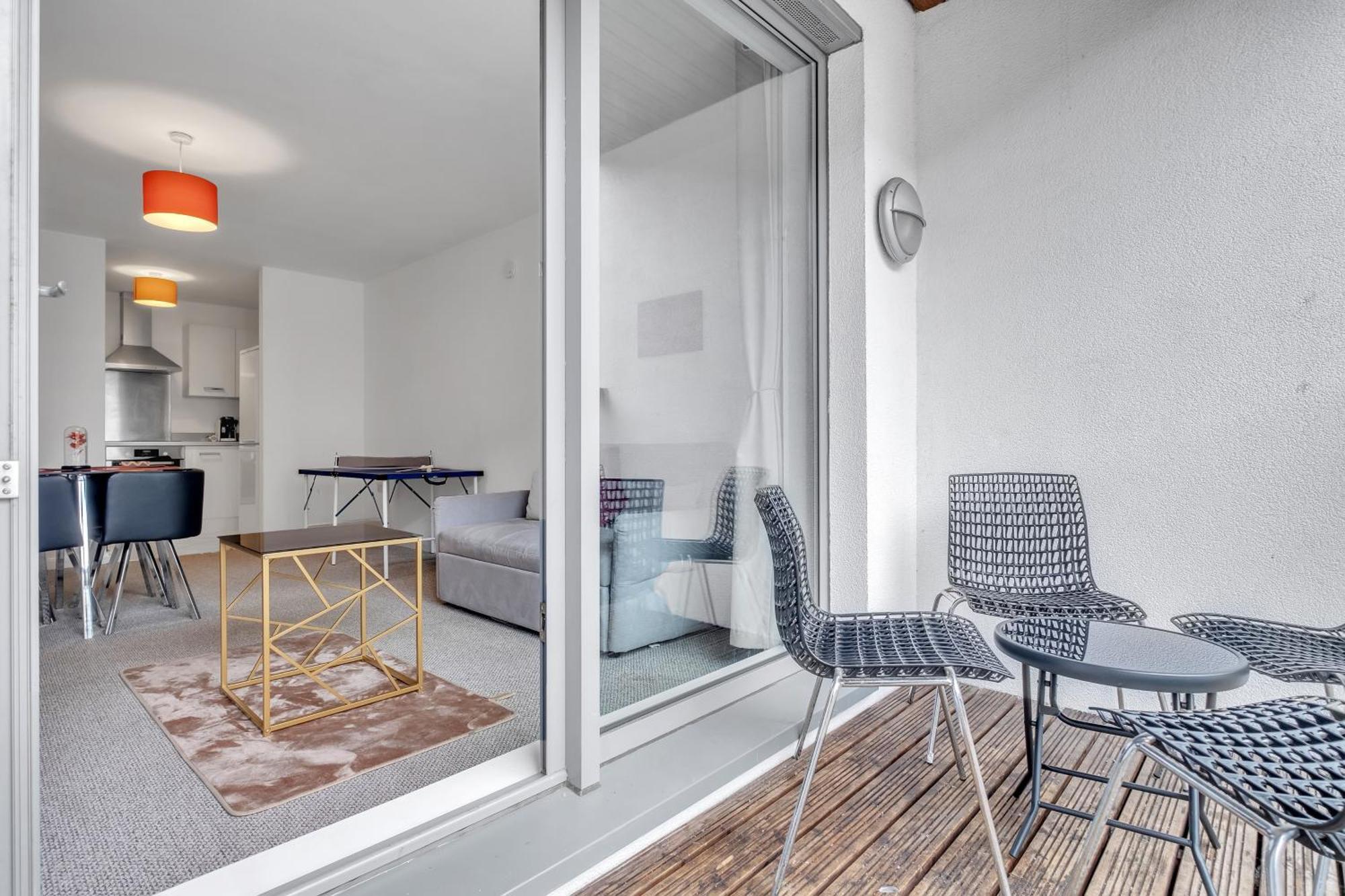 Central Suite Near Mailbox, King Bed, Ping Pong, Netflix, Sleeps 4 Birmingham Bagian luar foto